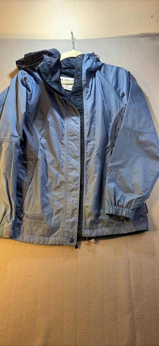 Columbia Omni-Tech Packable Rain Jacket